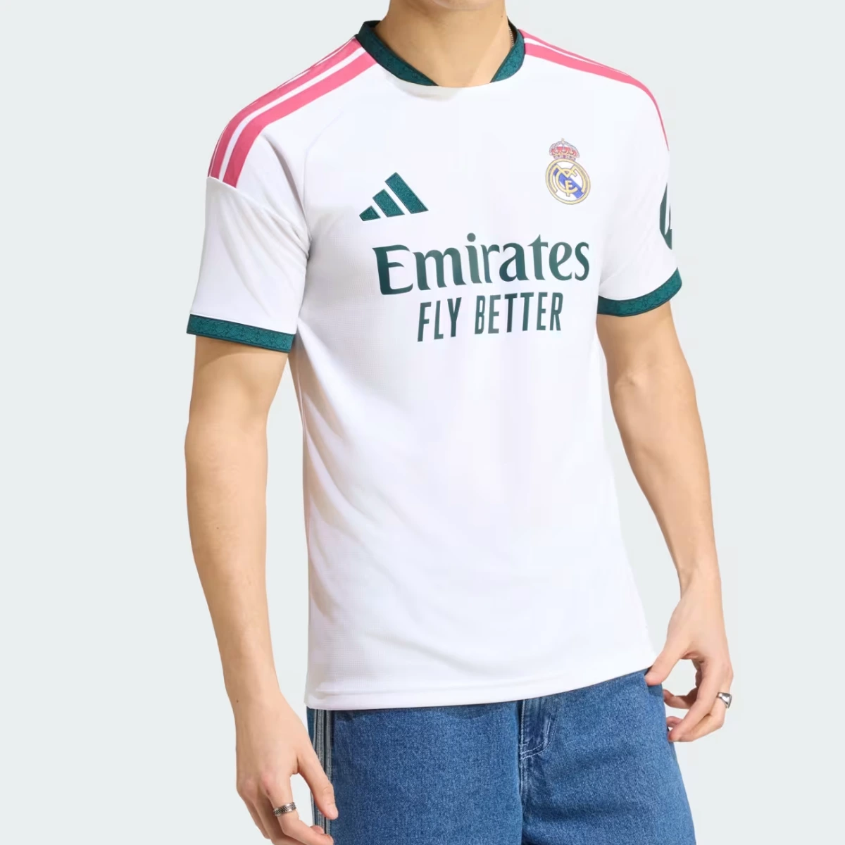 قميص ريال مدريد 2026-2027 - الصورة 3